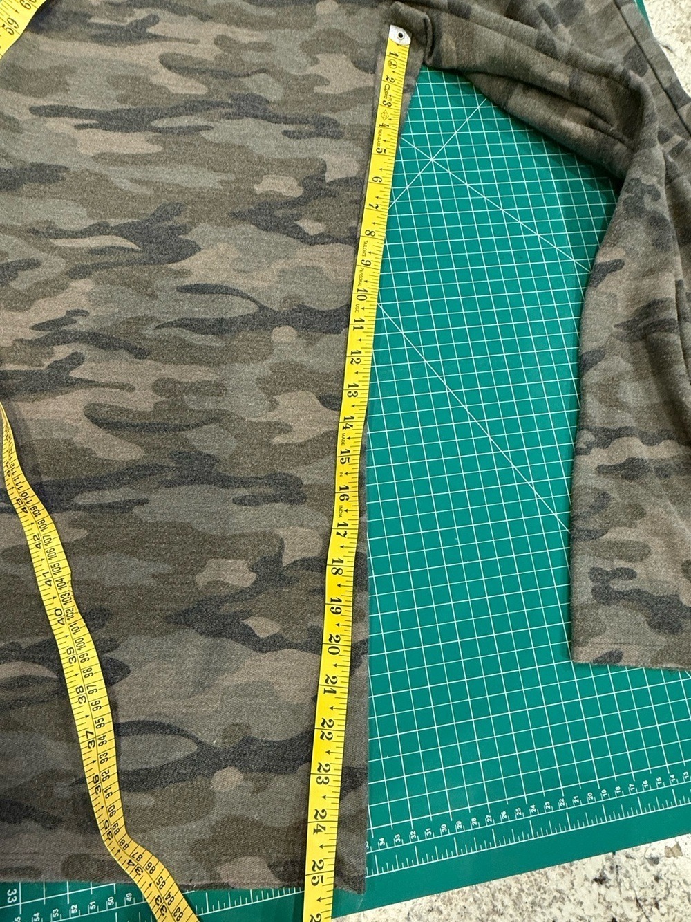 Rae Mode Camo Wide Leg Jumpsuit Romper Ultra Soft Cotton Blend Drawstring Medium - Picture 7 of 10